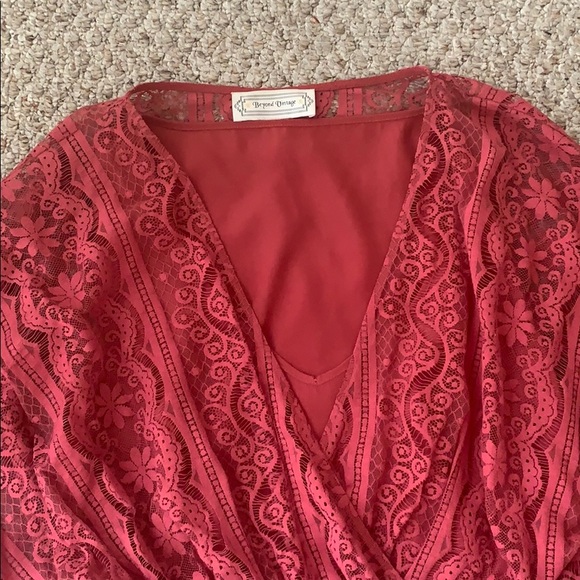Beyond Vintage Rose Colored Top with Lace, Small - Picture 2 of 4
